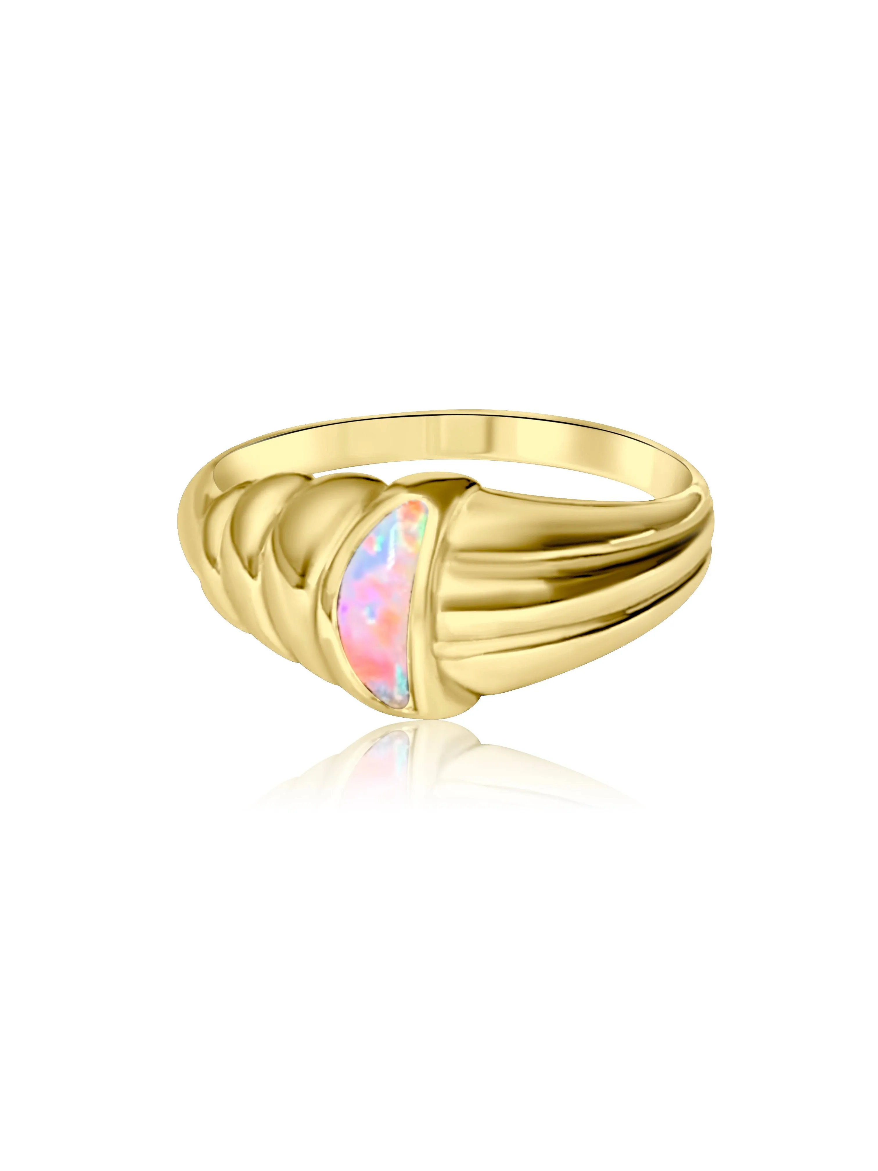 14kt Yellow Gold Opal bezel set ring