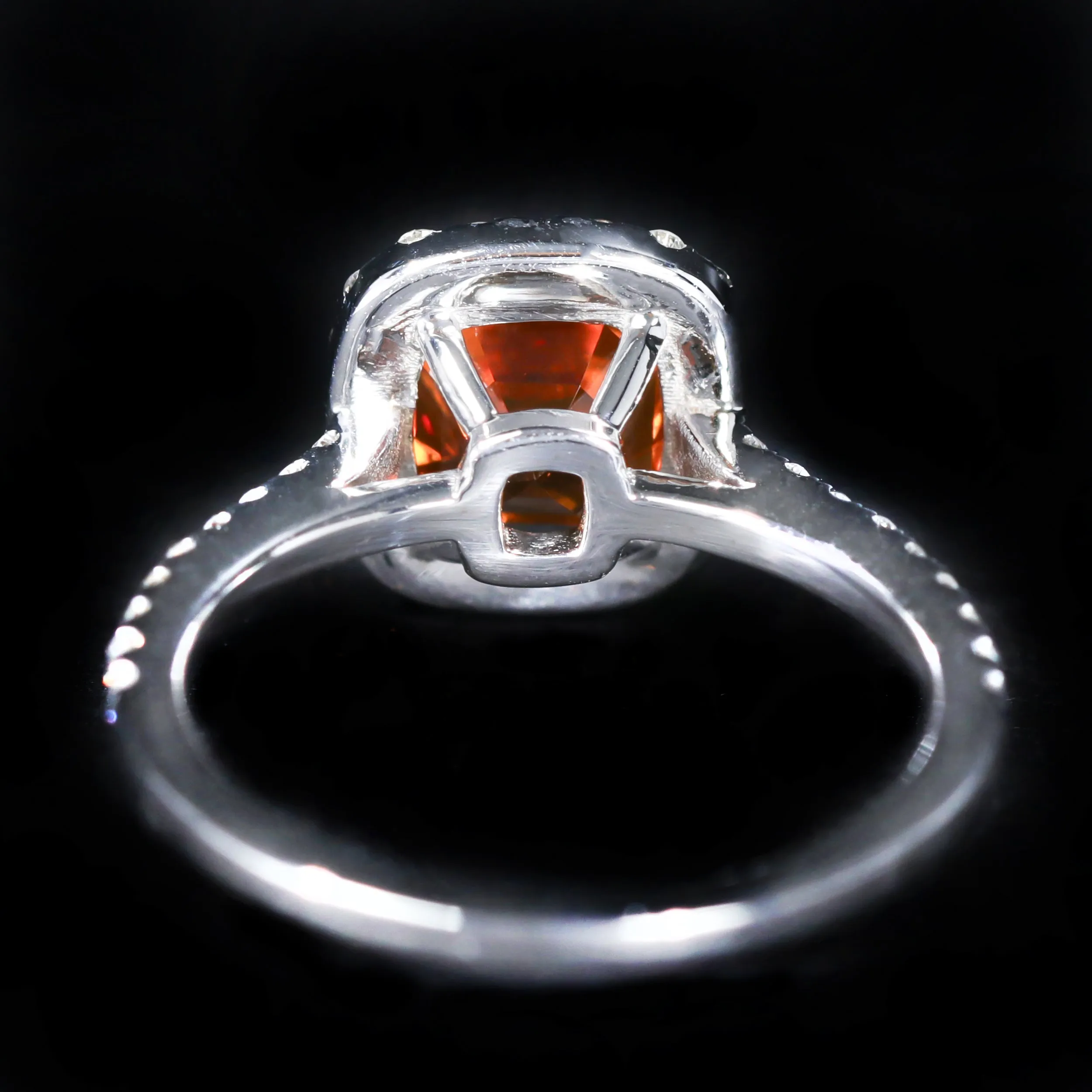 18K White Gold 3.11 Carat Spessartite Garnet and Diamond Ring