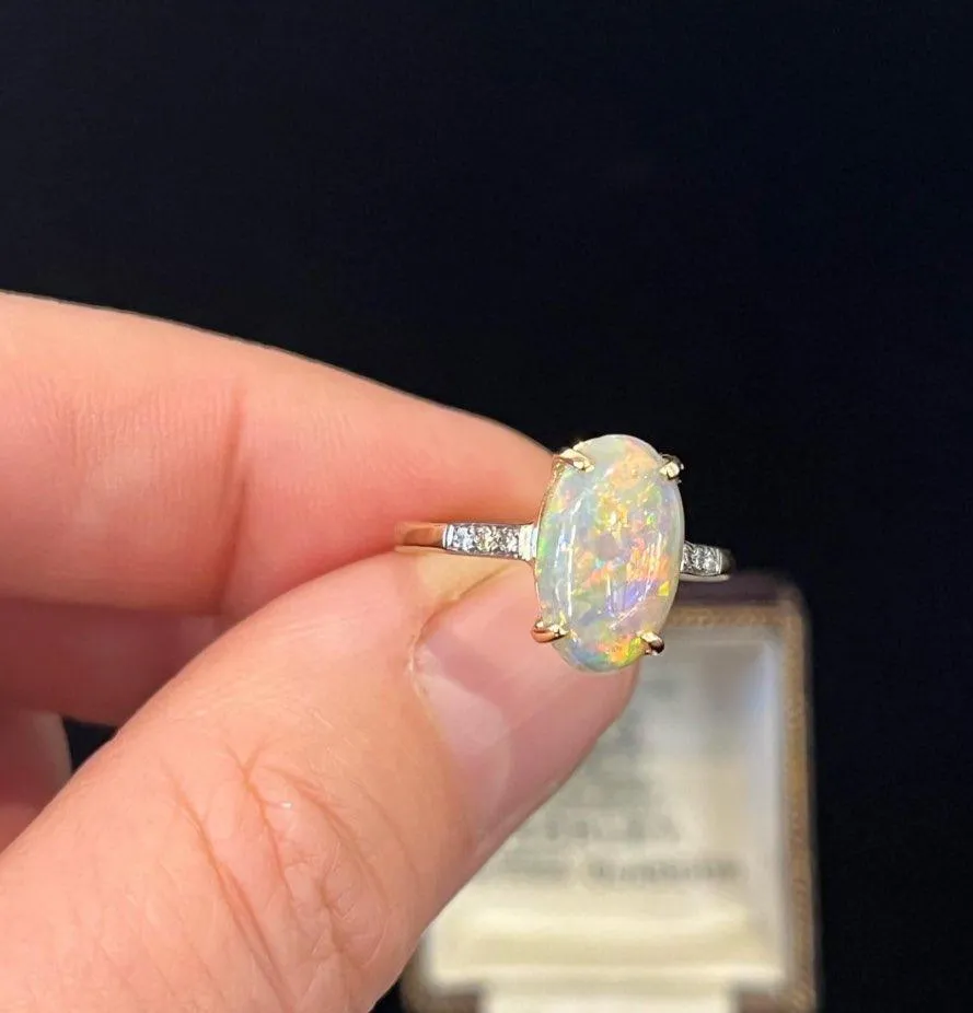 1940s Lighting Ridge Oval Opal Ring