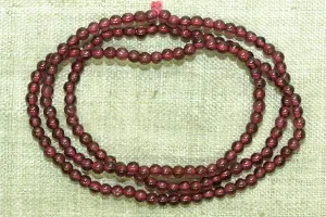 2.5mm Round Garnet Beads