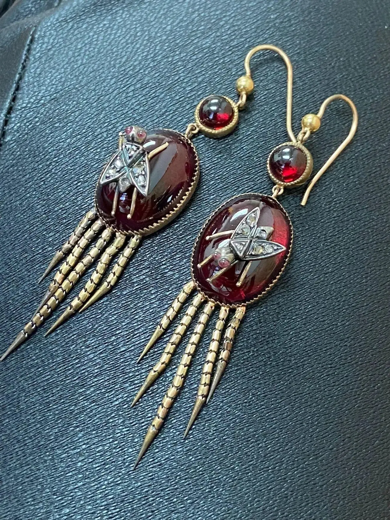 AUTHENTIC FRINGED VICTORIAN CABOCHON GARNET DIAMOND EARRINGS CIRCA 1870 RARE!