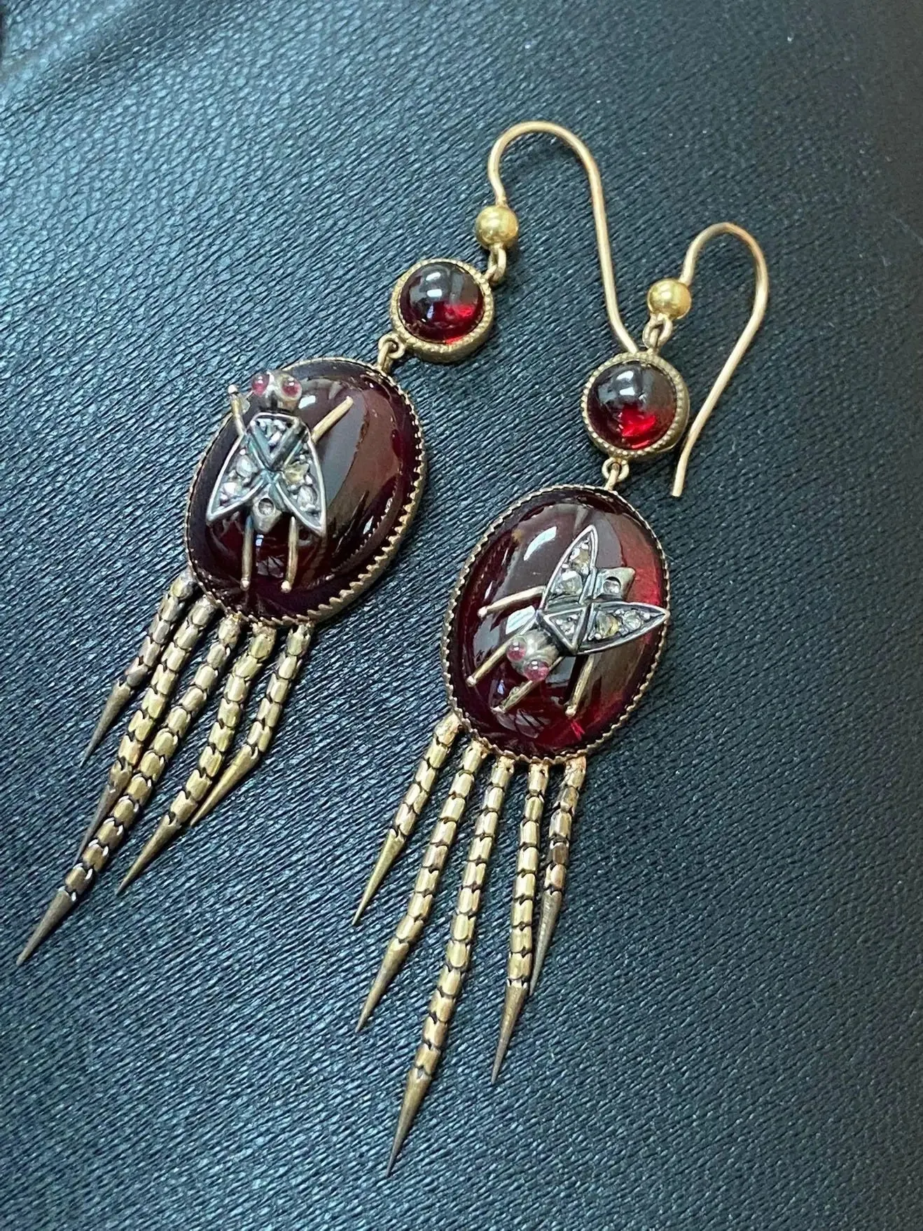 AUTHENTIC FRINGED VICTORIAN CABOCHON GARNET DIAMOND EARRINGS CIRCA 1870 RARE!