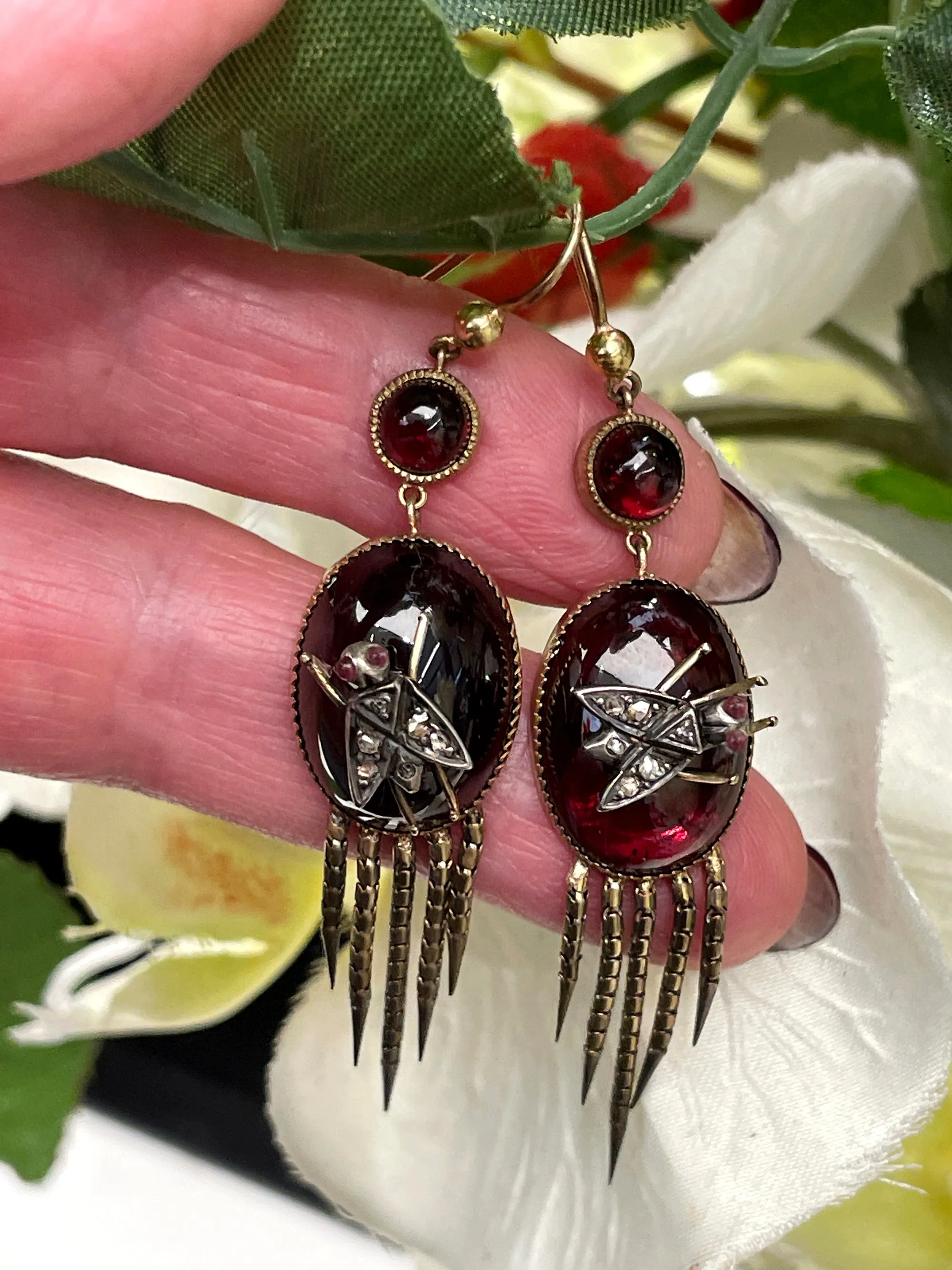 AUTHENTIC FRINGED VICTORIAN CABOCHON GARNET DIAMOND EARRINGS CIRCA 1870 RARE!