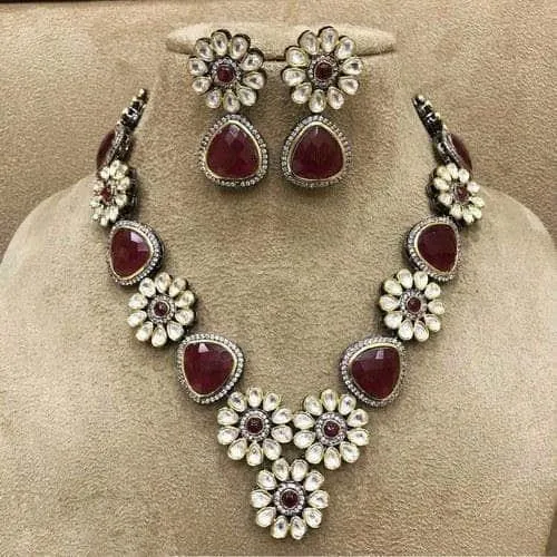 Flower Kundan Stone Necklace