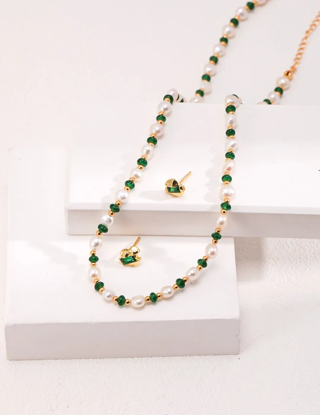 Mini Emerald Freshwater Pearl Necklace