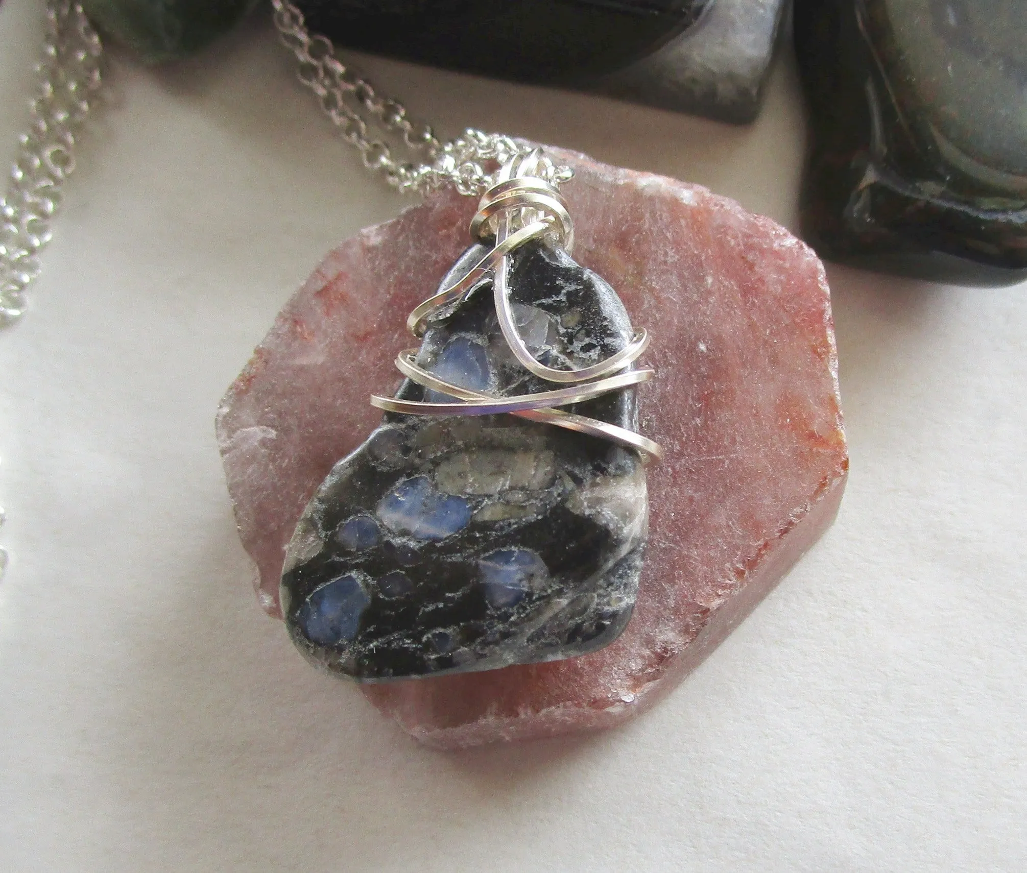 Que Sera Natural Llanite Stone Crystal Wire Wrapped Pendant Necklace